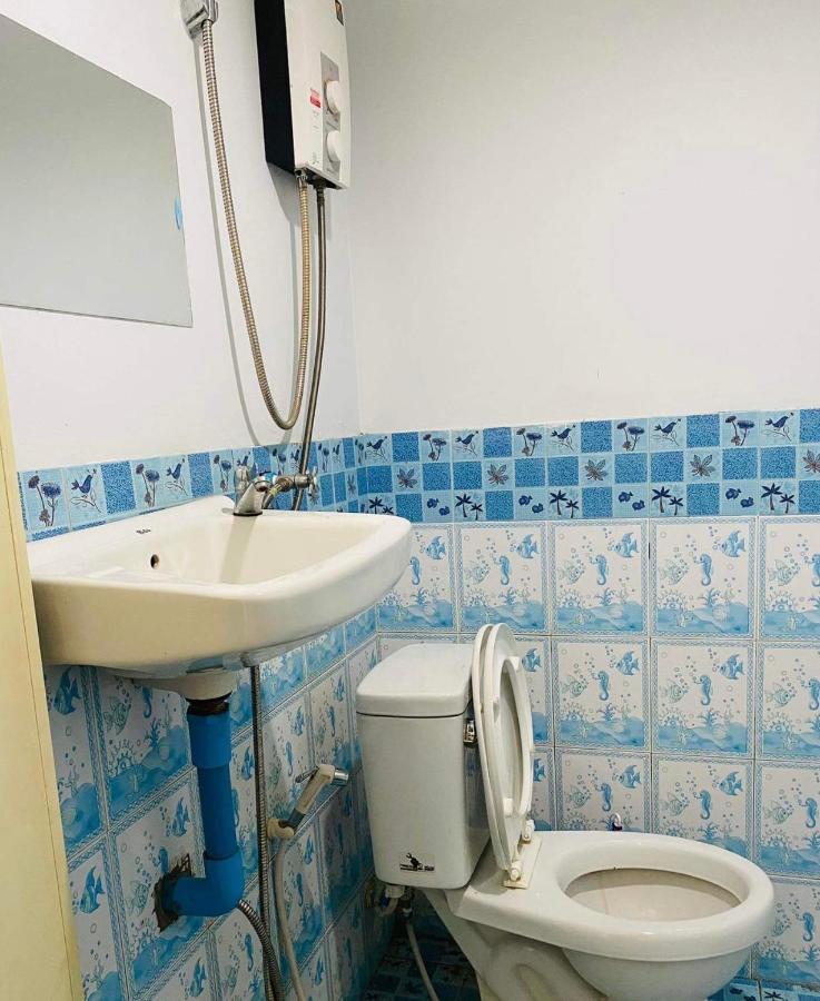Baan Phuwamin Hotel Ko Lanta Buitenkant foto