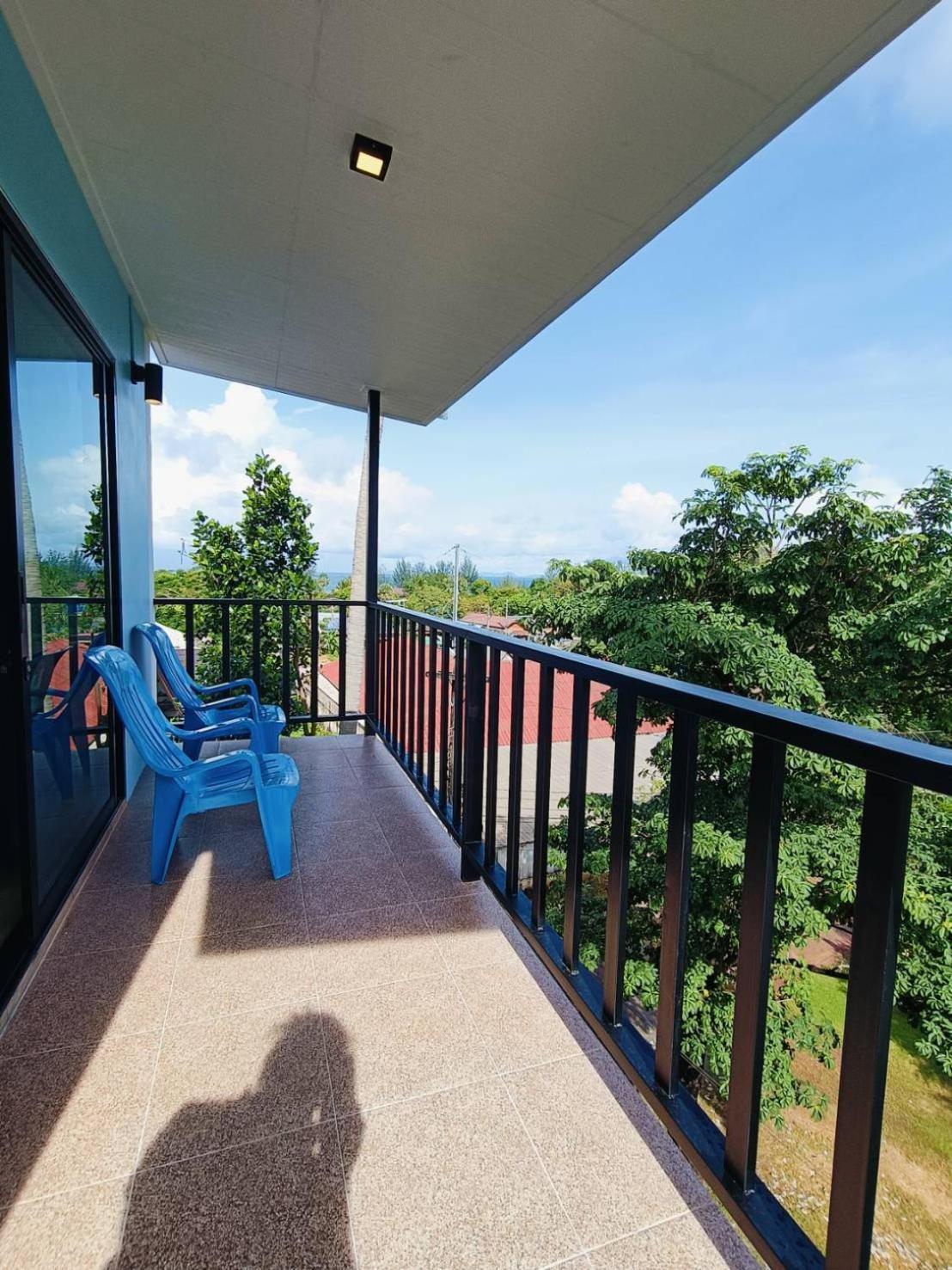 Baan Phuwamin Hotel Ko Lanta Buitenkant foto