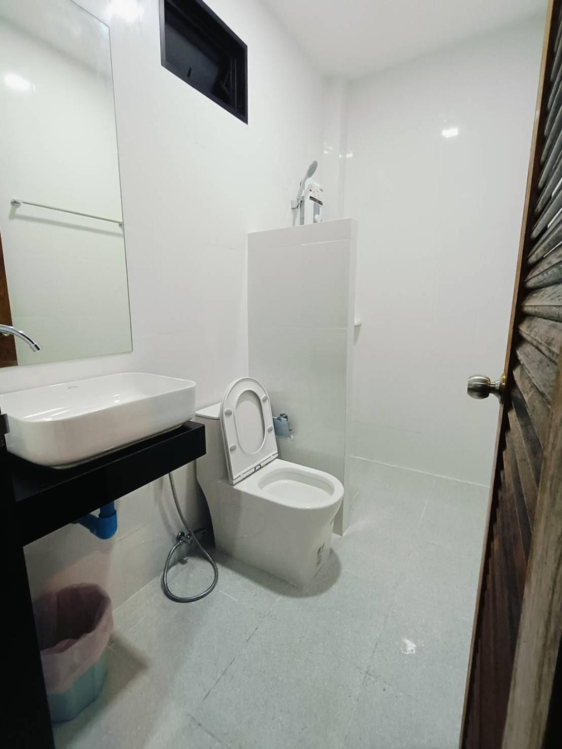 Baan Phuwamin Hotel Ko Lanta Buitenkant foto